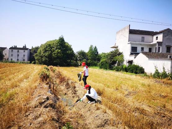 说明: 38102BE24475AC37BF2F126B56C3309E